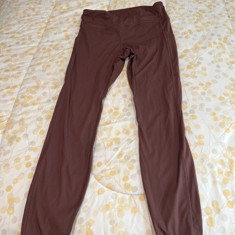VUORI Leggings~Medium~Zippered Back Pocket